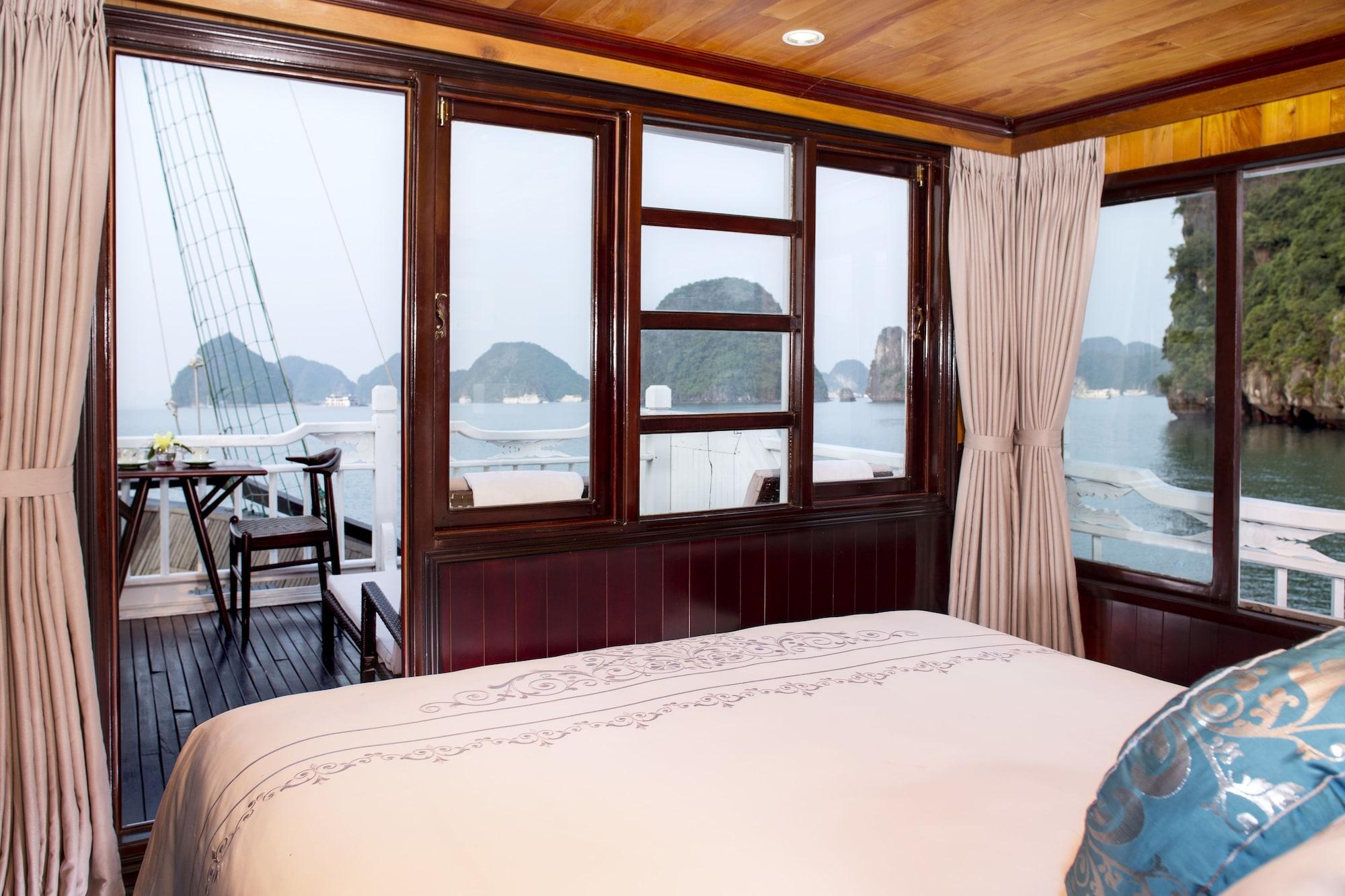 Aphrodite Cruise Ha Long Bagian luar foto